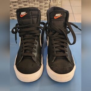 Nike Kids Black High-Top Sneakers